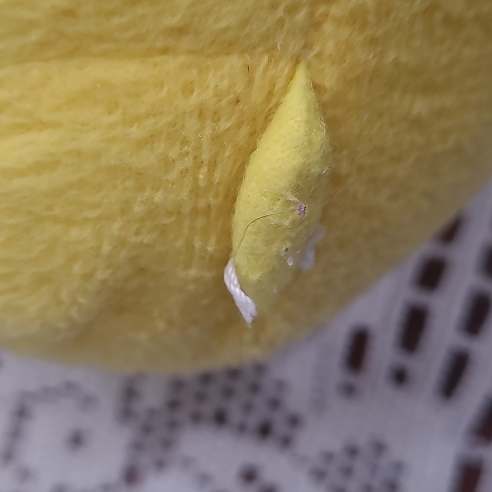 Vintage Pokemon Chubby Pikachu Plush Toy - Picture 9 of 9